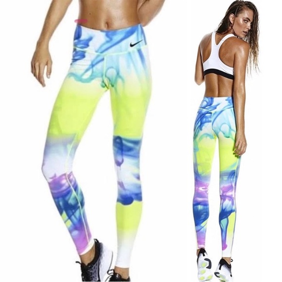 Nike Womens Legendary Lava Tights - Volt/Black. 
Size Medium. 
Flawless. - Picture 1 of 13